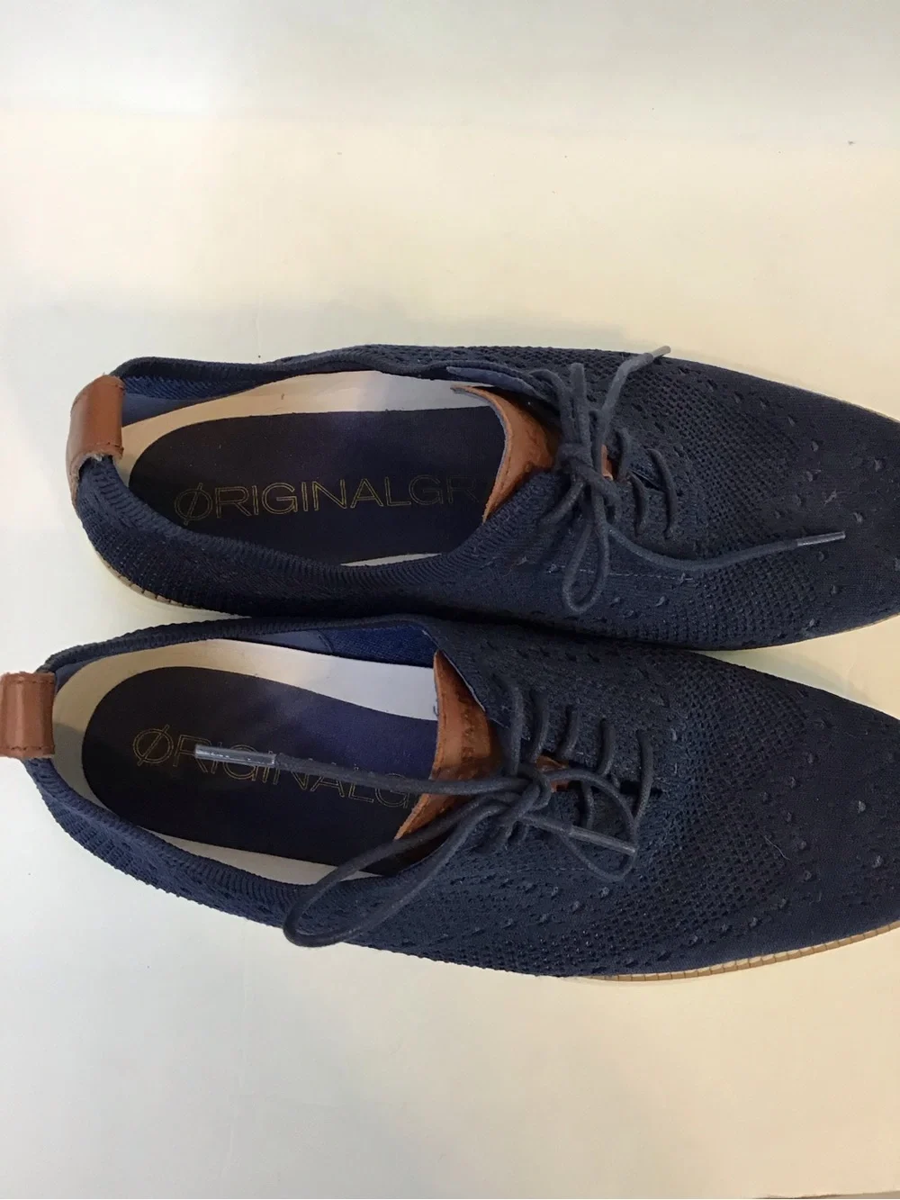 Cole Haan Men's Navy Knit Lace-Up Oxfords with Brown Trim 9.5
